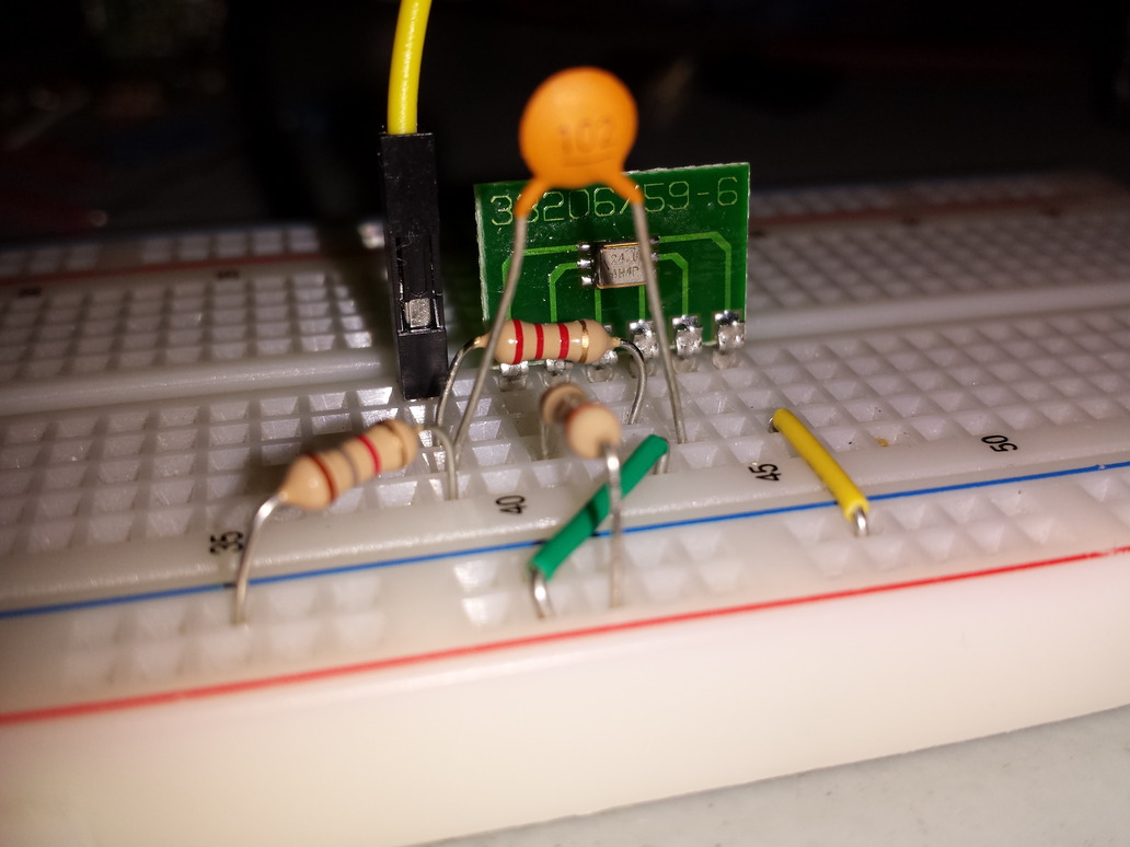 SMD TCXO on breadboard